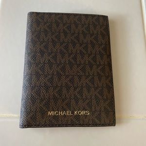 MK Bifold Wallet
